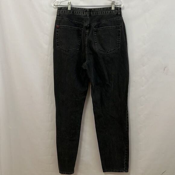 BDG MOM HIGH RISE‎ BLACK JEANS SIZE 30 - Picture 4 of 7